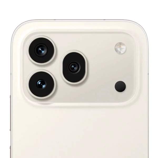 HONOR 600 Pro camera close-up