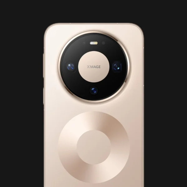 Huawei Mate 80 Pro back view