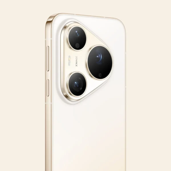 Huawei Pura 90s Pro Max camera close-up