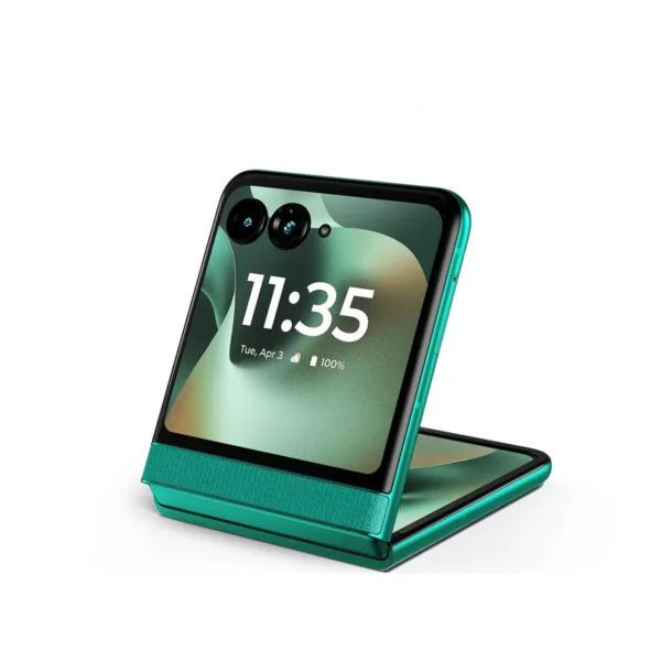 Motorola Razr 2026 angled view