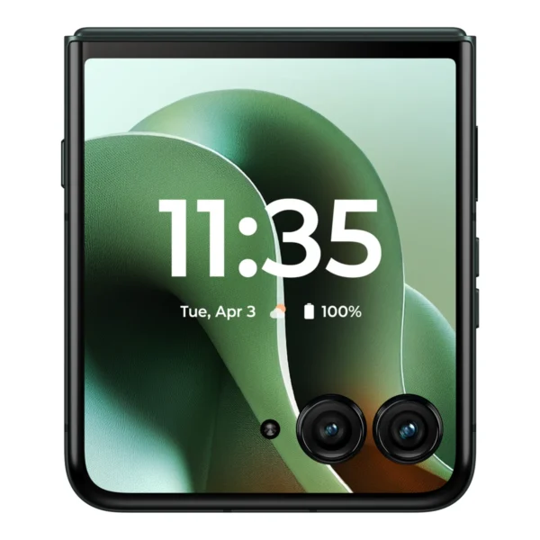 Motorola Razr Ultra 2025 folded