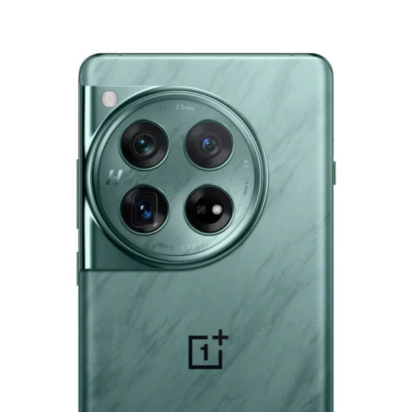 OnePlus 12 camera close-up