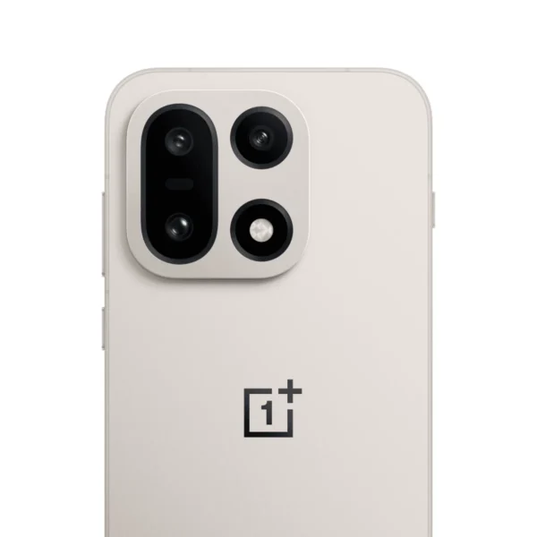 OnePlus 15 camera close-up