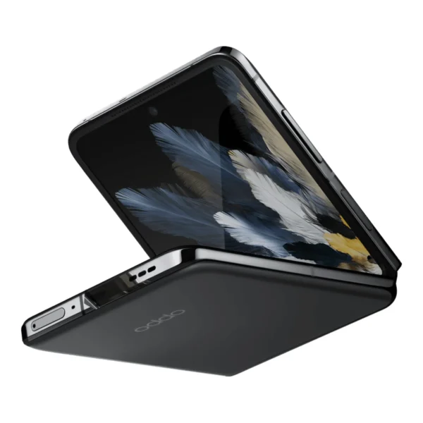OPPO Find N3 Flip folded